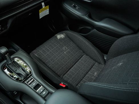 New 2026 Honda HR-V LX image 24