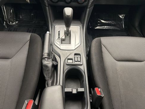 Used 2019 Subaru Impreza 2.0i Premium image 20