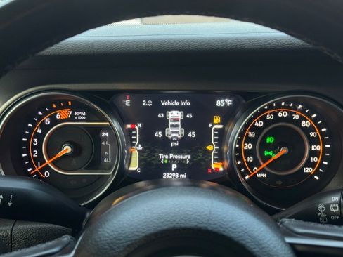 Used 2023 Jeep Wrangler Unlimited Sport AWD/4WD image 50