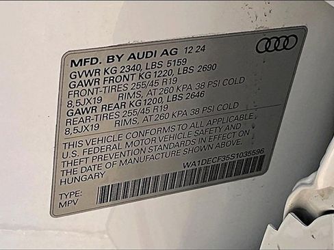 Used 2025 Audi Q3 2.0T Premium w/ Convenience Package image 35