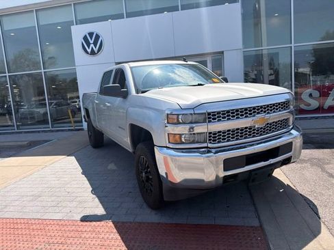Used 2019 Chevrolet Silverado 2500 LT AWD/4WD image 5