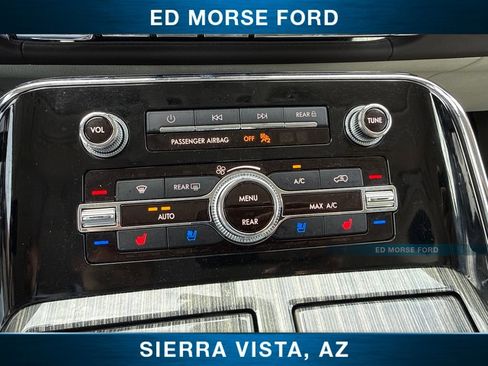 Used 2023 Lincoln Navigator L Black Label AWD/4WD image 17