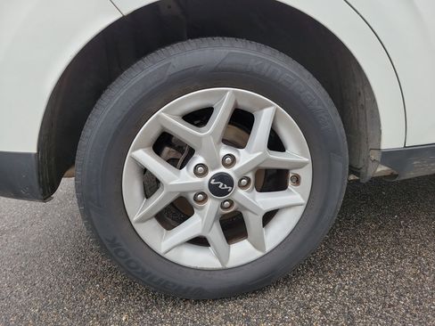 Used 2023 Kia Soul S image 24