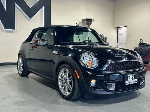 Used 2012 MINI Cooper S image 3