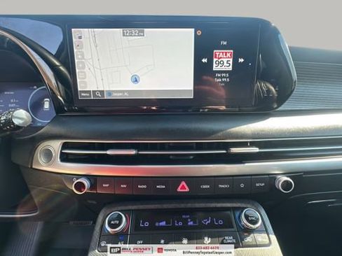 Used 2024 Hyundai Palisade Limited FWD image 15