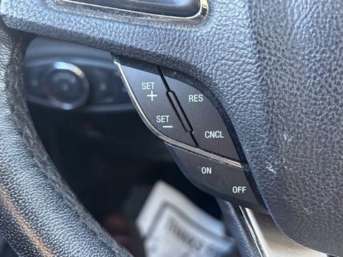 Used 2017 Lincoln MKC Premiere image 18