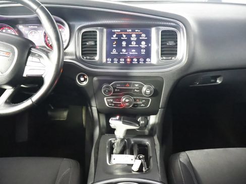 Used 2018 Dodge Charger SXT Plus RWD image 26