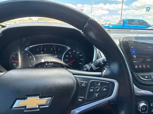 Used 2022 Chevrolet Equinox LT FWD image 14