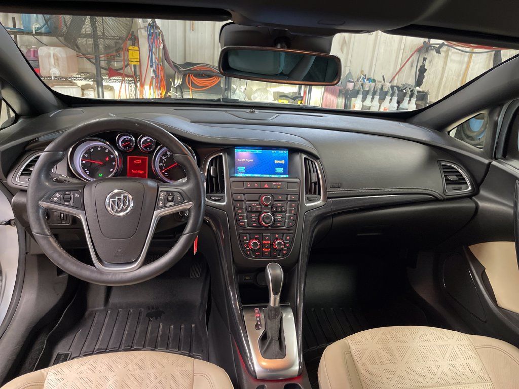 Used 2019 Buick Cascada Premium FWD image 18