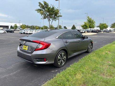 Used 2017 Honda Civic EX-L image 4