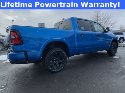 New 2026 RAM 1500 4x4 Crew Cab image 8