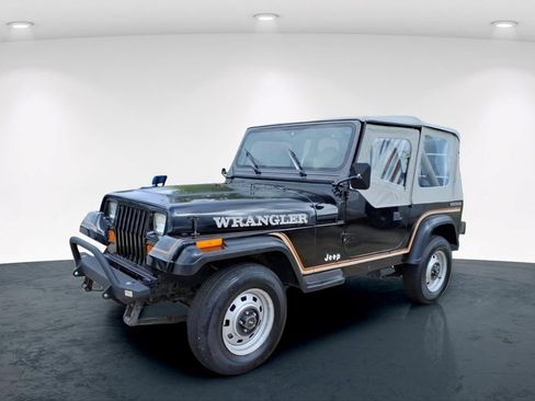 Used 1990 Jeep Wrangler 4WD image 2