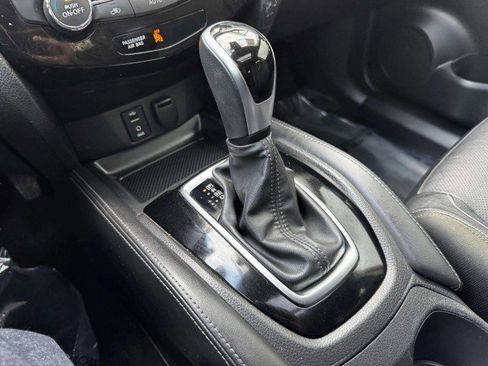 Used 2017 Nissan Rogue Sport SL w/ SL Premium Package image 30