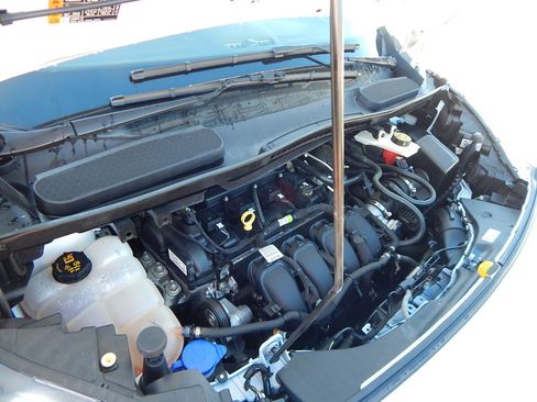 Used 2022 Ford Transit Connect XL image 26