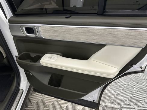 Used 2024 Hyundai Santa Fe Calligraphy image 18