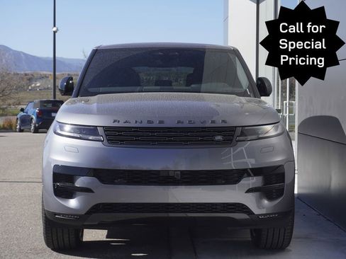 New 2025 Land Rover Range Rover Sport SE image 5