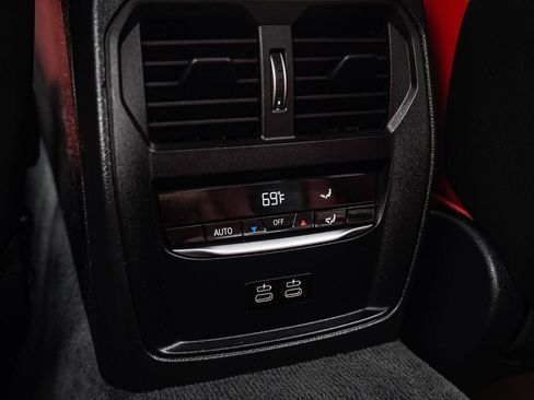 Used 2023 BMW M3 Competition AWD/4WD image 21
