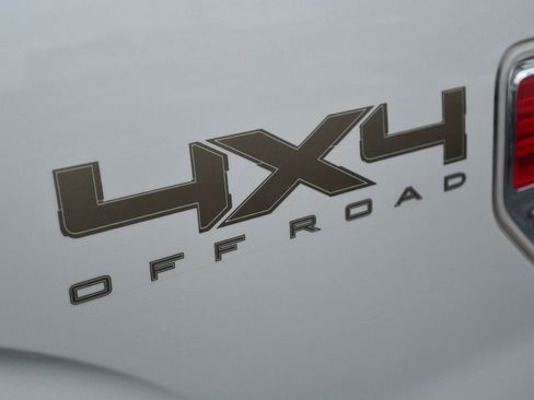 Used 2013 Ford F150 King Ranch image 9