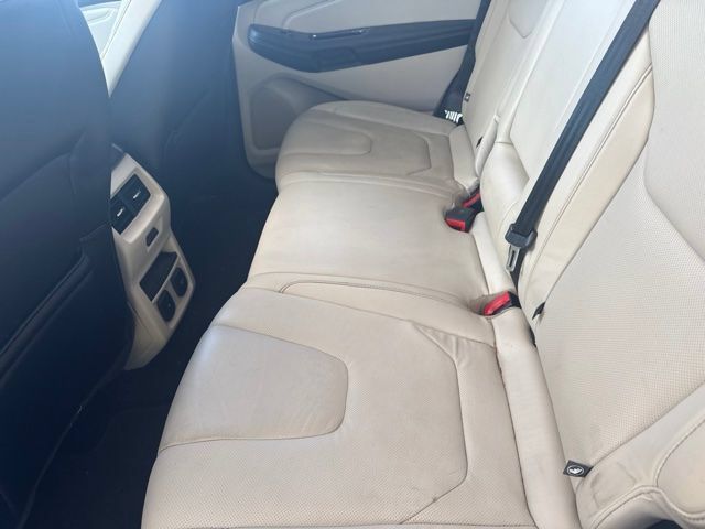 Used 2015 Ford Edge Titanium w/ Equipment Group 302A FWD image 16