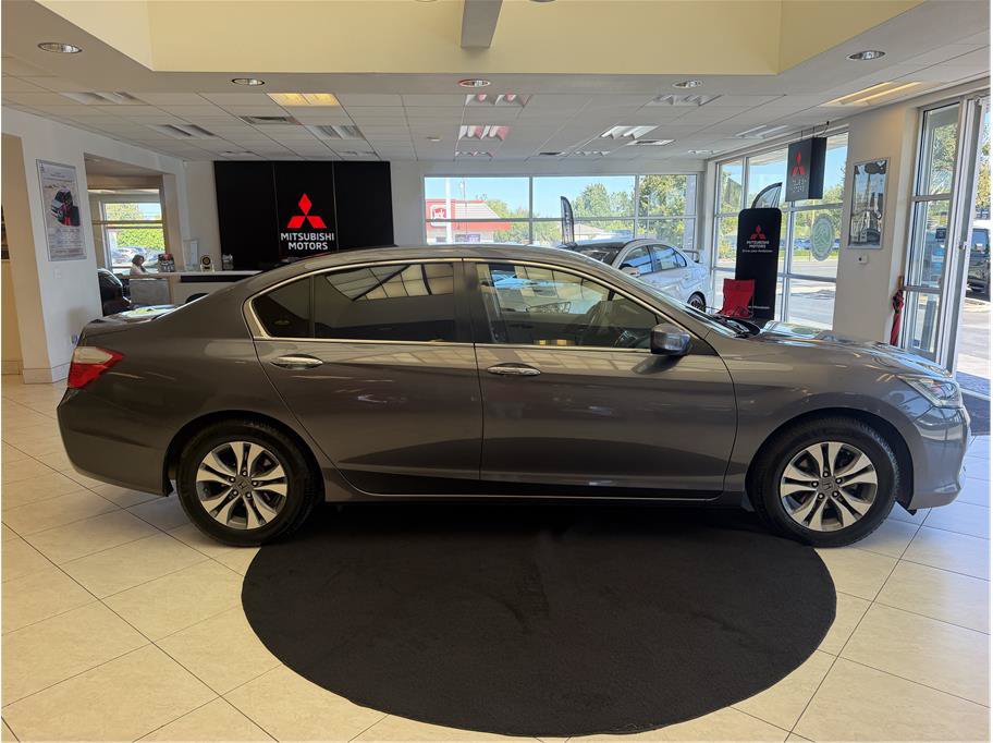 Used 2015 Honda Accord LX image 4