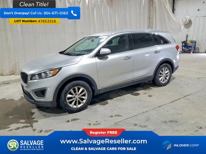 Used 2016 Kia Sorento LX w/ LX Convenience Package