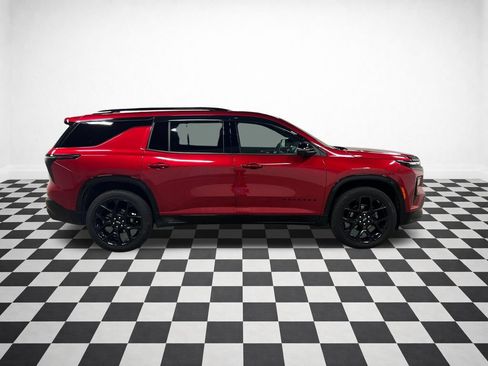 Certified 2024 Chevrolet Traverse RS w/ LPO, Floor Liner Package AWD/4WD image 2