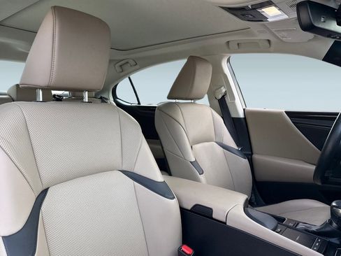 Used 2019 Lexus ES 350 w/ Premium Package image 31