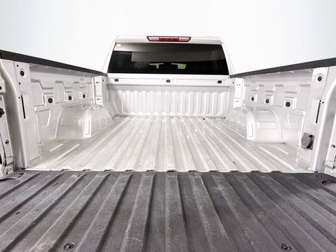 Used 2022 Chevrolet Silverado 1500 LT image 35