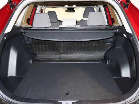 Used 2022 Toyota RAV4 XLE image 65