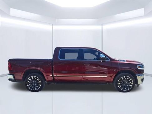 Used 2025 RAM 1500 Limited AWD/4WD image 4