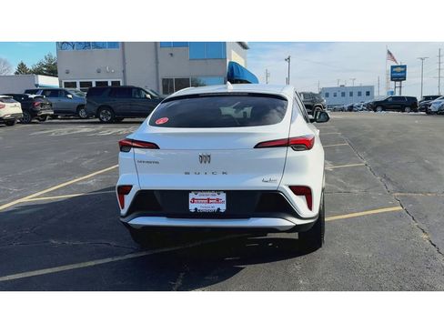 Certified 2025 Buick Envista Preferred image 7