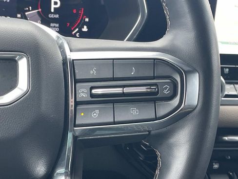 Used 2024 GMC Canyon Denali image 31