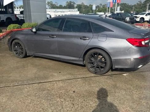 Used 2020 Honda Accord Sport image 6
