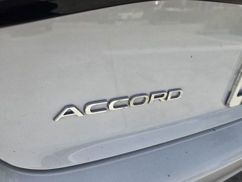 Certified 2025 Honda Accord SE image 14