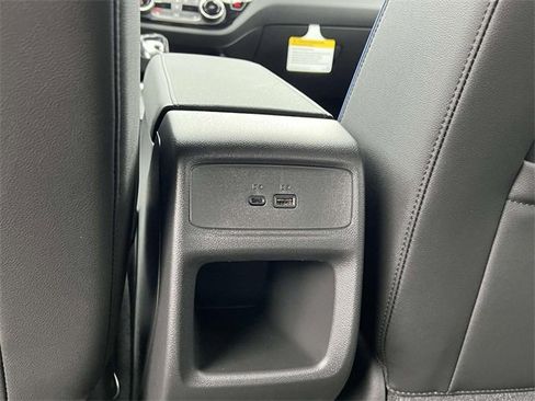 Used 2025 Buick Envista Sport Touring w/ Convenience I Package image 13