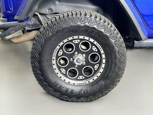 Used 2018 Jeep Wrangler Unlimited Sport AWD/4WD image 33