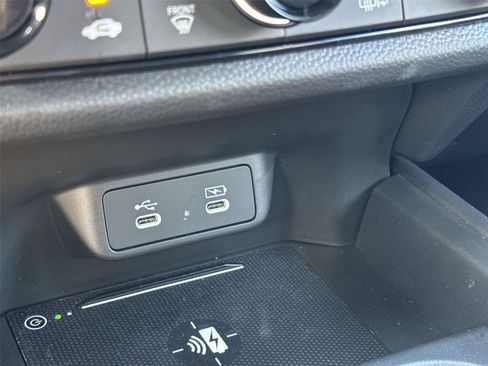 Used 2027 Honda HR-V Sport image 26