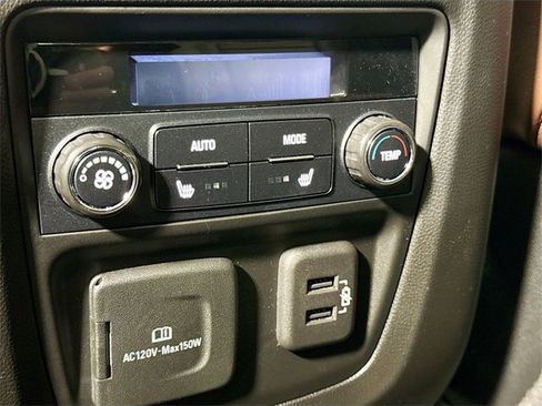 Used 2020 Buick Enclave Avenir w/ Avenir Technology Package image 26