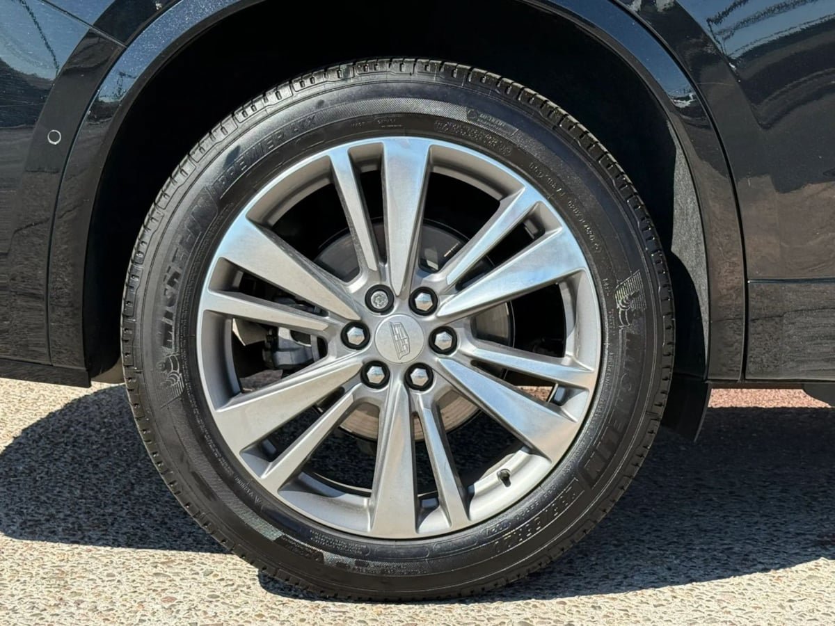 Used 2020 Cadillac XT6 Premium Luxury FWD image 25