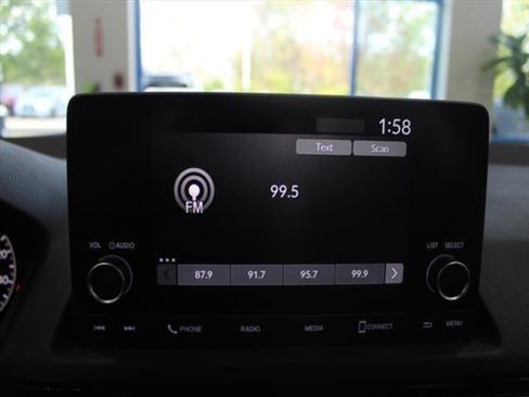 Used 2023 Honda Civic Sport image 29