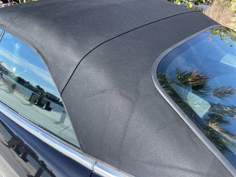 Used 2015 Mercedes-Benz E 400 Cabriolet image 29