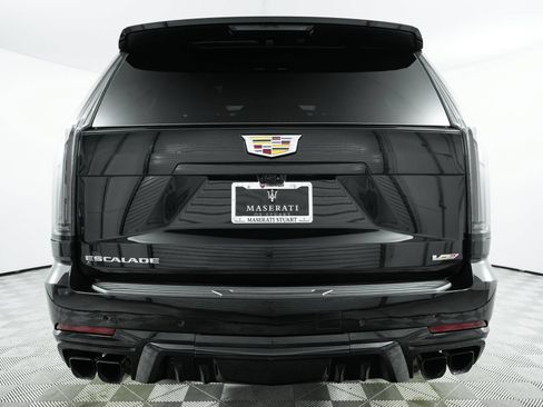 Used 2025 Cadillac Escalade V w/ LPO, Floor Liner Package AWD/4WD image 99