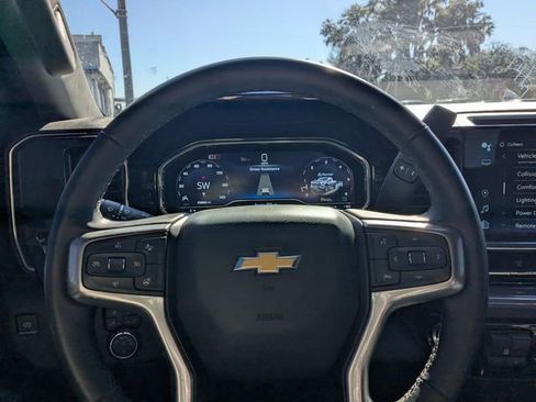 Used 2024 Chevrolet Silverado 3500 LTZ w/ LTZ Convenience Package image 20