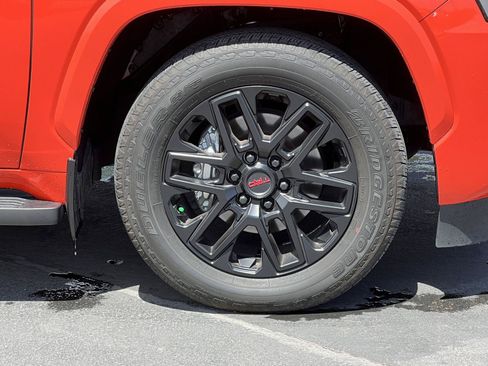 Used 2024 Toyota Sequoia SR5 w/ SR5 Premium Package AWD/4WD image 39