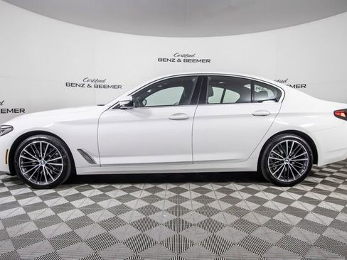 Used 2023 BMW 530i w/ Premium Package RWD image 10