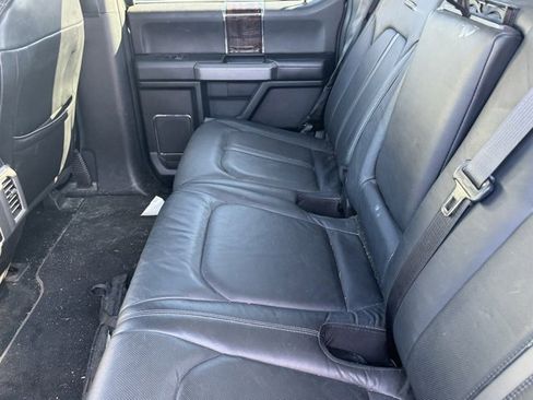 Used 2015 Ford F150 Platinum image 6