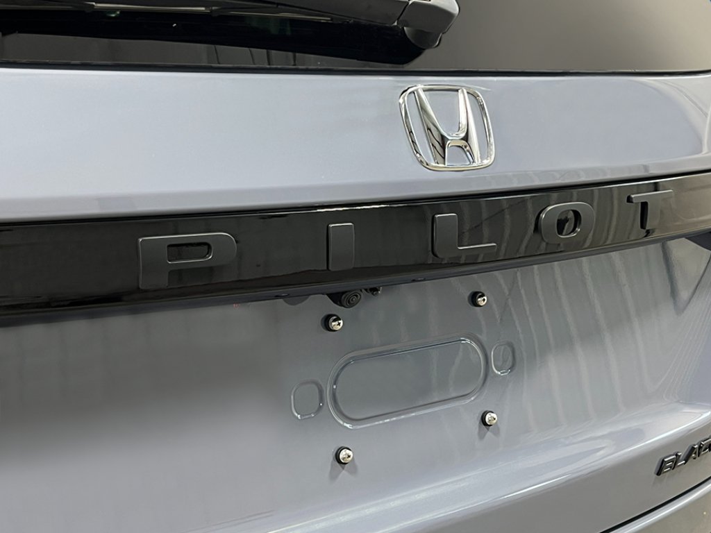 New 2026 Honda Pilot Black Edition image 12
