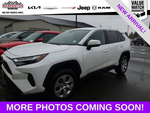 Used 2023 Toyota RAV4 LE image 1