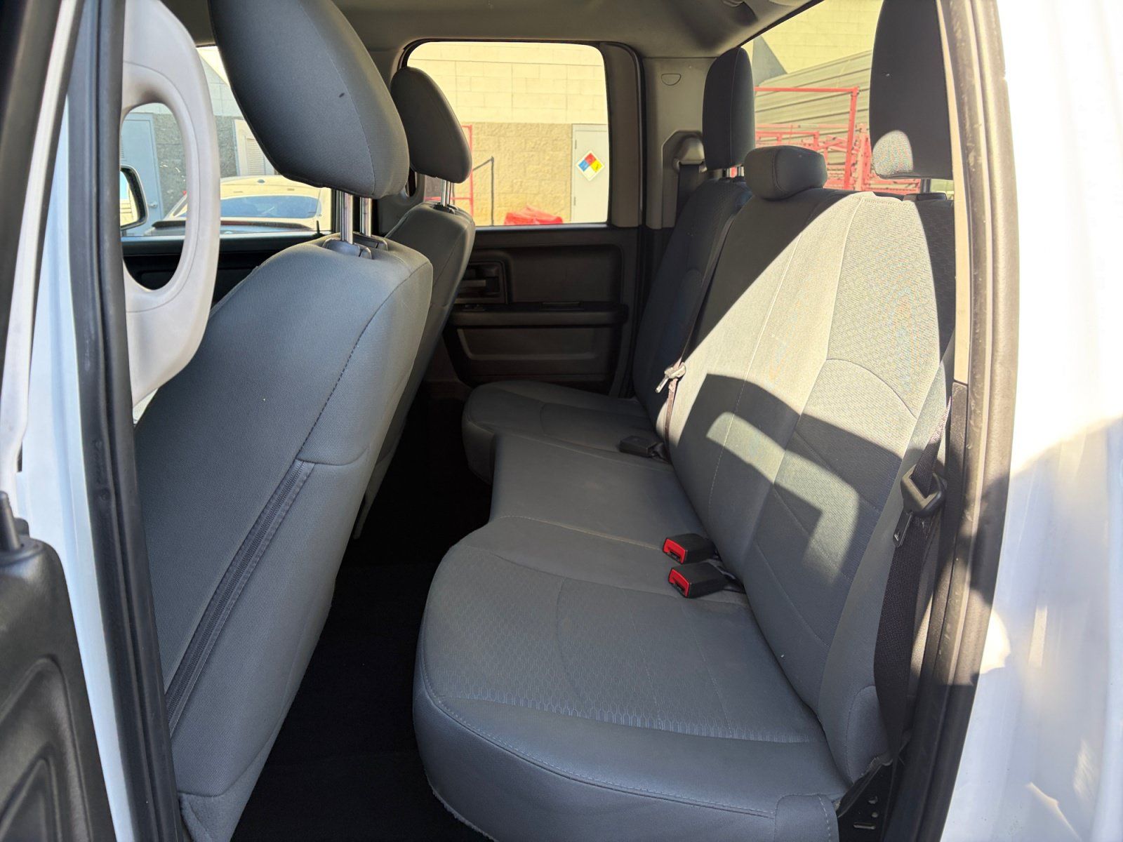 Used 2017 RAM 1500 Express AWD/4WD image 24