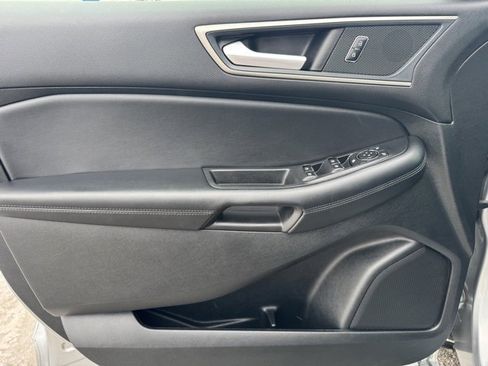 Used 2024 Ford Edge SEL w/ Convenience Package image 12